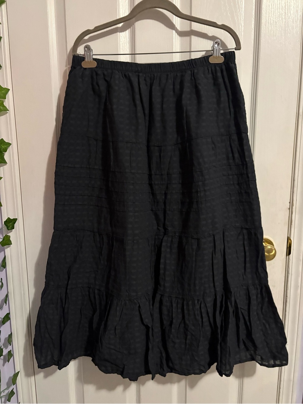 American Eagle Outfitters Grey Tiered Maxi Skirt with Pockets